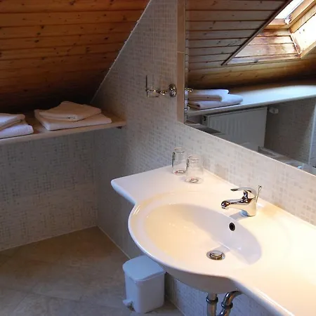 Гостевой дом Boroka Apartmanhazak - Fagyoengy House